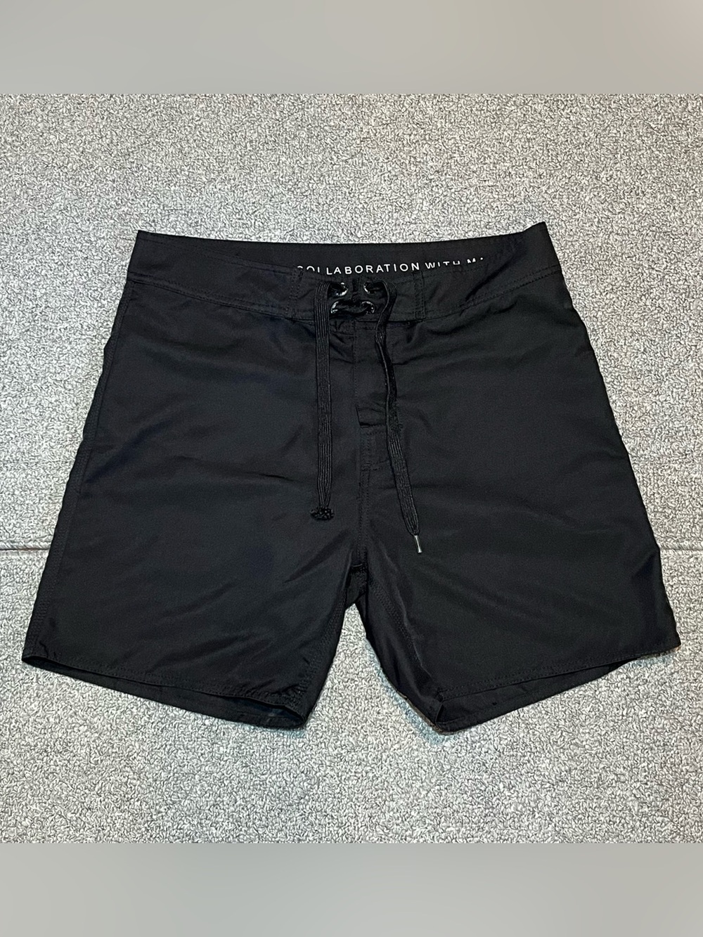 Marc Jacobs Swim Trunks Bathing Suit Mens Size Medium Black Lined